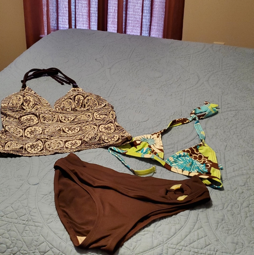 Swim suit